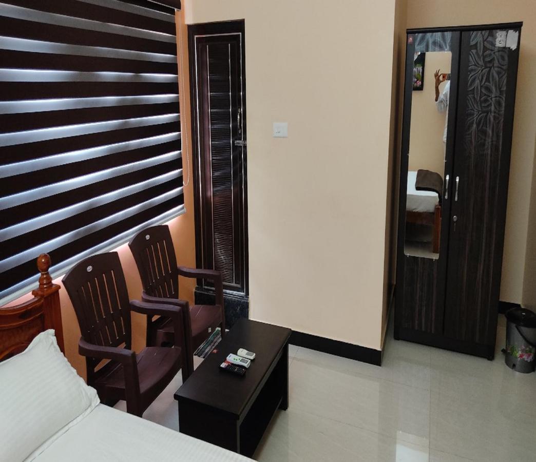 Jeeva Residency Hotell Thalaivasal Eksteriør bilde
