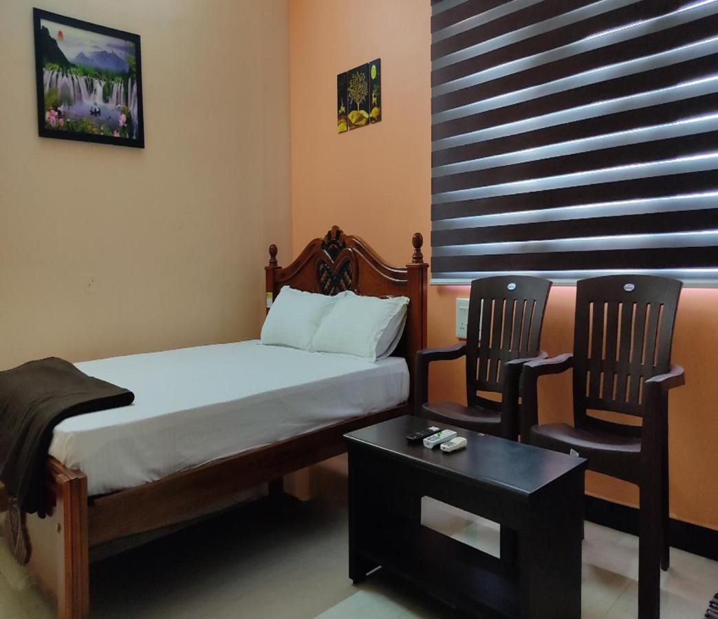 Jeeva Residency Hotell Thalaivasal Eksteriør bilde